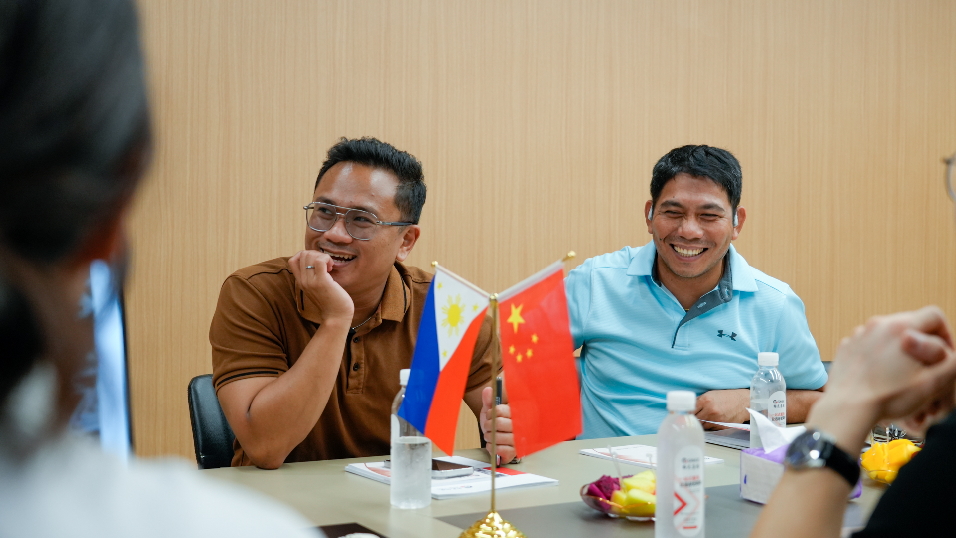 Philippine Customer Visits GNEE to Source SA179 Finned Tubes