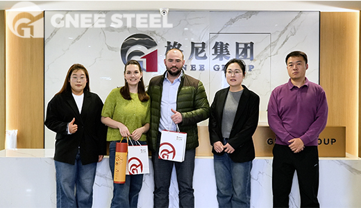 Russian clients visit GNEE Group for API 5L X65 3PE pipeline